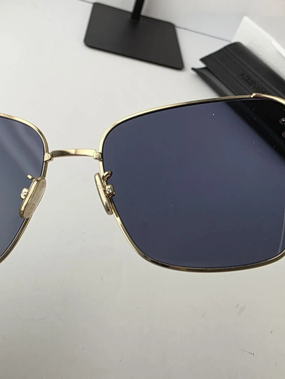 Dior elegant sunglasses